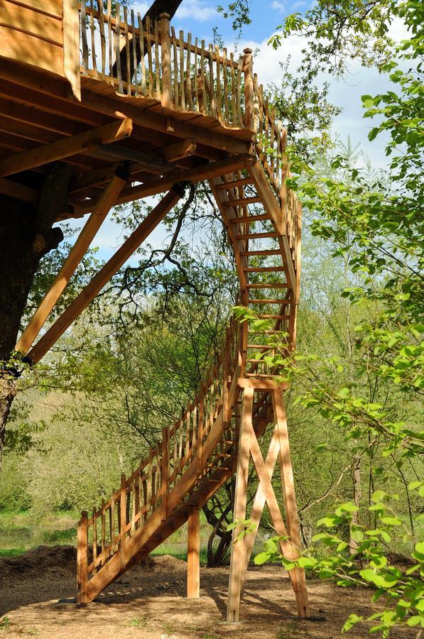 La Cabane Du Vieux Chene Susmiou Exteriör bild